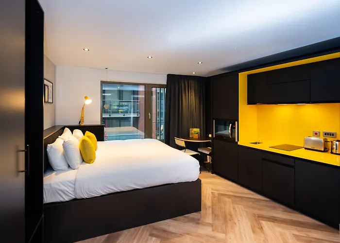 Staycity Castle 4* 都柏林