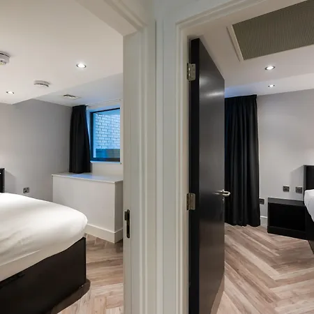 Staycity Castle Apart-hotel Dublin