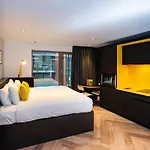 Staycity Castle 4* دبلن
