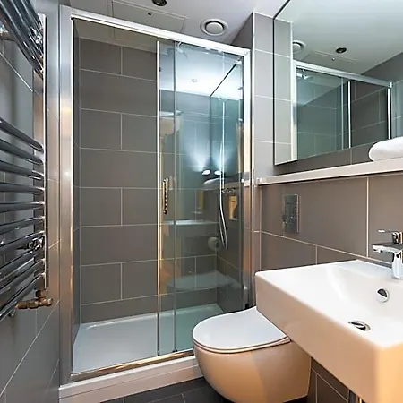 호텔 Staycity Castle 4*