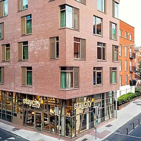 호텔 Staycity Castle 4*