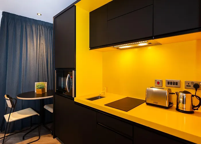 Staycity Castle 4* Dublin