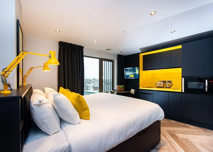 Staycity Castle